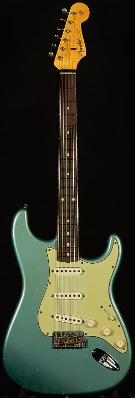 

Fender Custom Shop Wildwood 10 1961 Stratocaster - Реликвия подмастерья