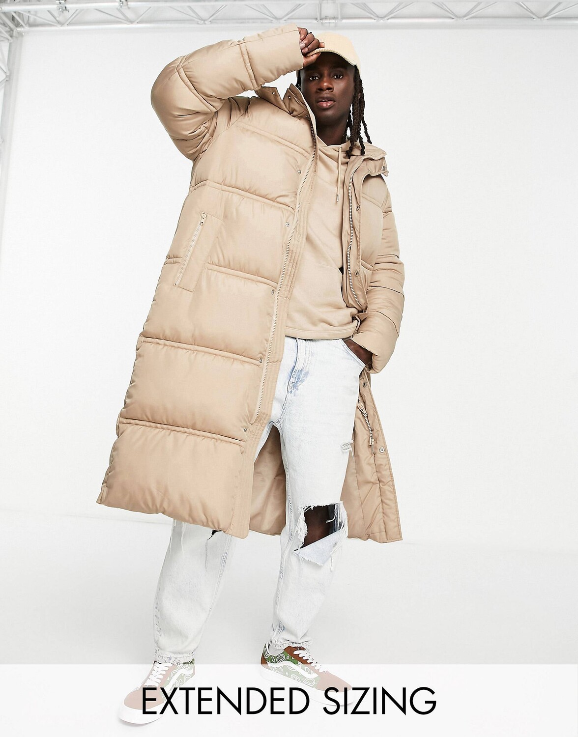 

Длинный пуховик с камнем ASOS DESIGN, Коричневый