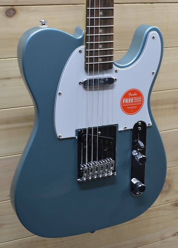 

Новая электрогитара Squier FSR Affinity Telecaster Ice Blue Metallic