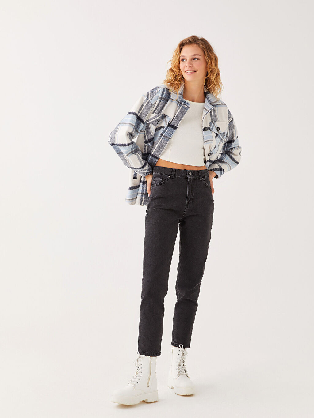 

Прямые женские джинсы Mom Fit с высокой талией Xside