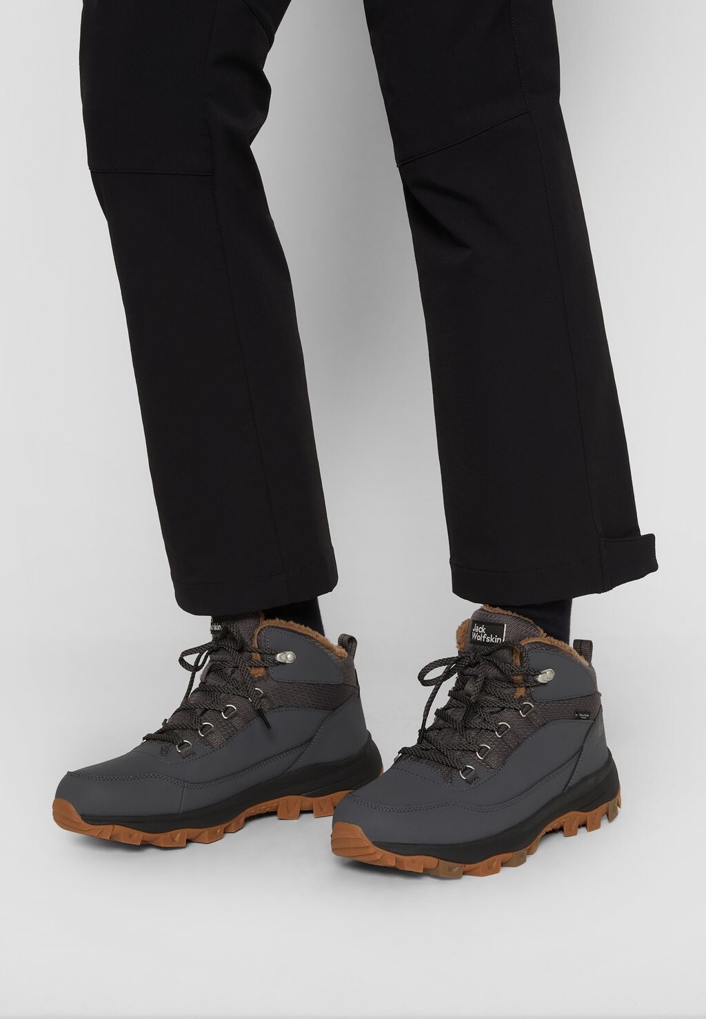 

Ботинки зимние Jack Wolfskin