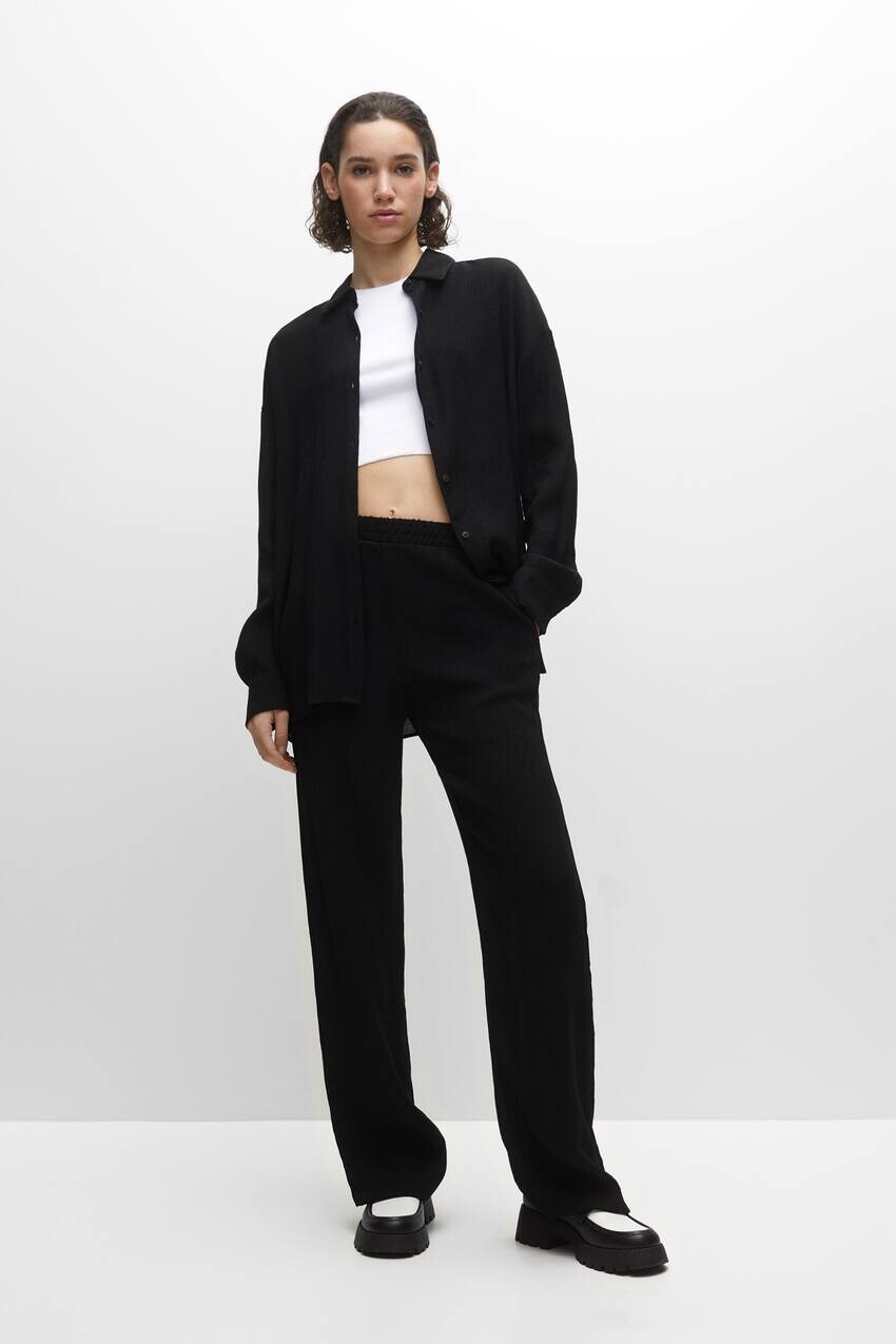 

Широкие брюки Pull&Bear, черный