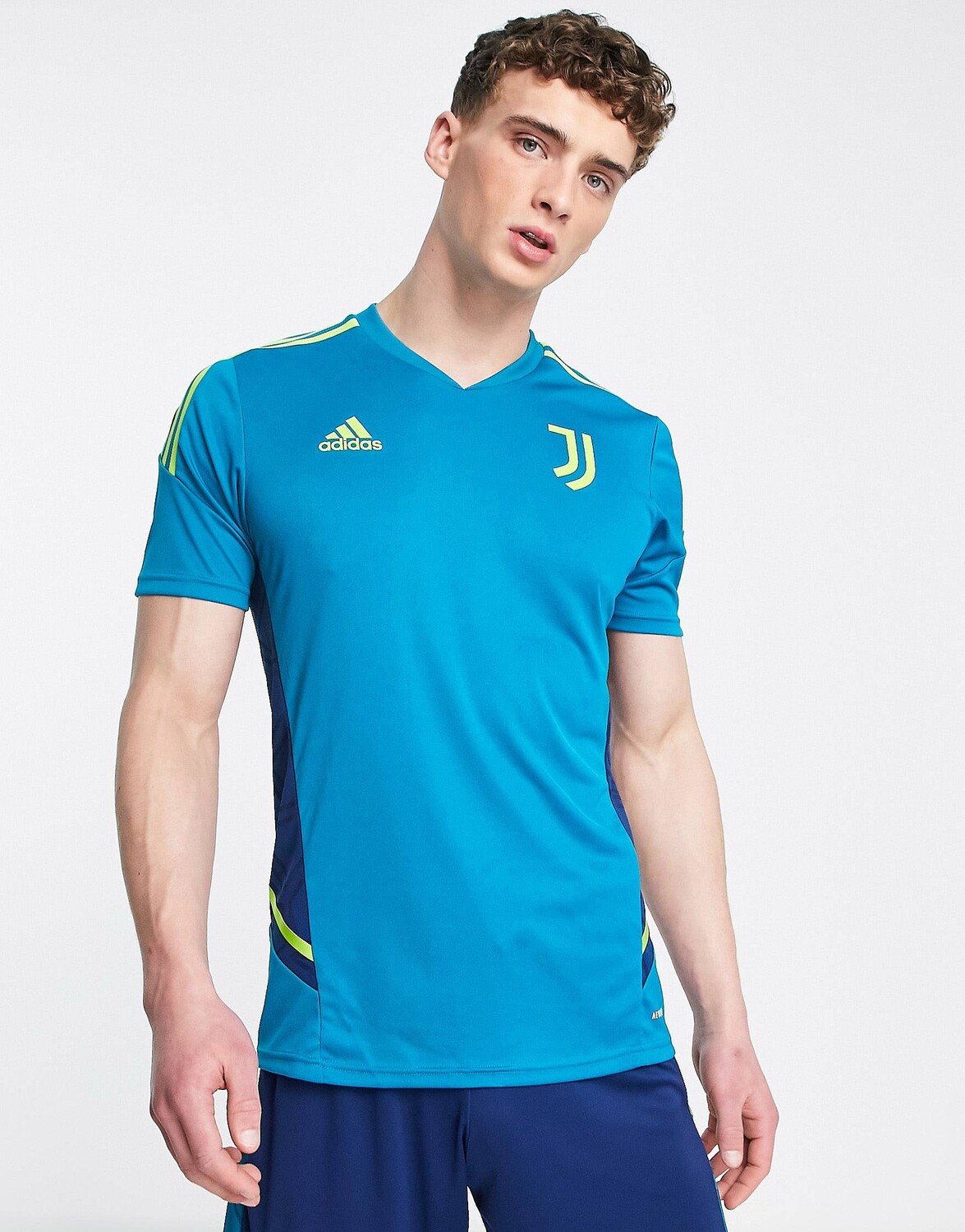 

Бирюзовая тренировочная футболка adidas Football Juventus 2022/23