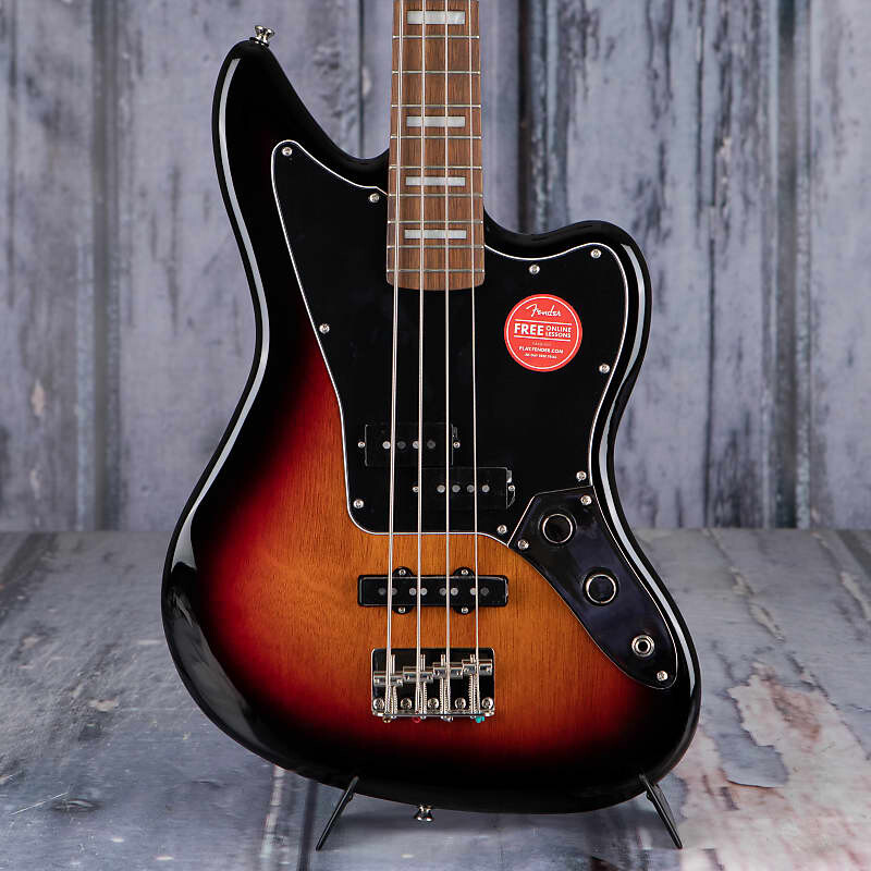 

Squier Classic Vibe Jaguar Bass, 3 цвета Sunburst