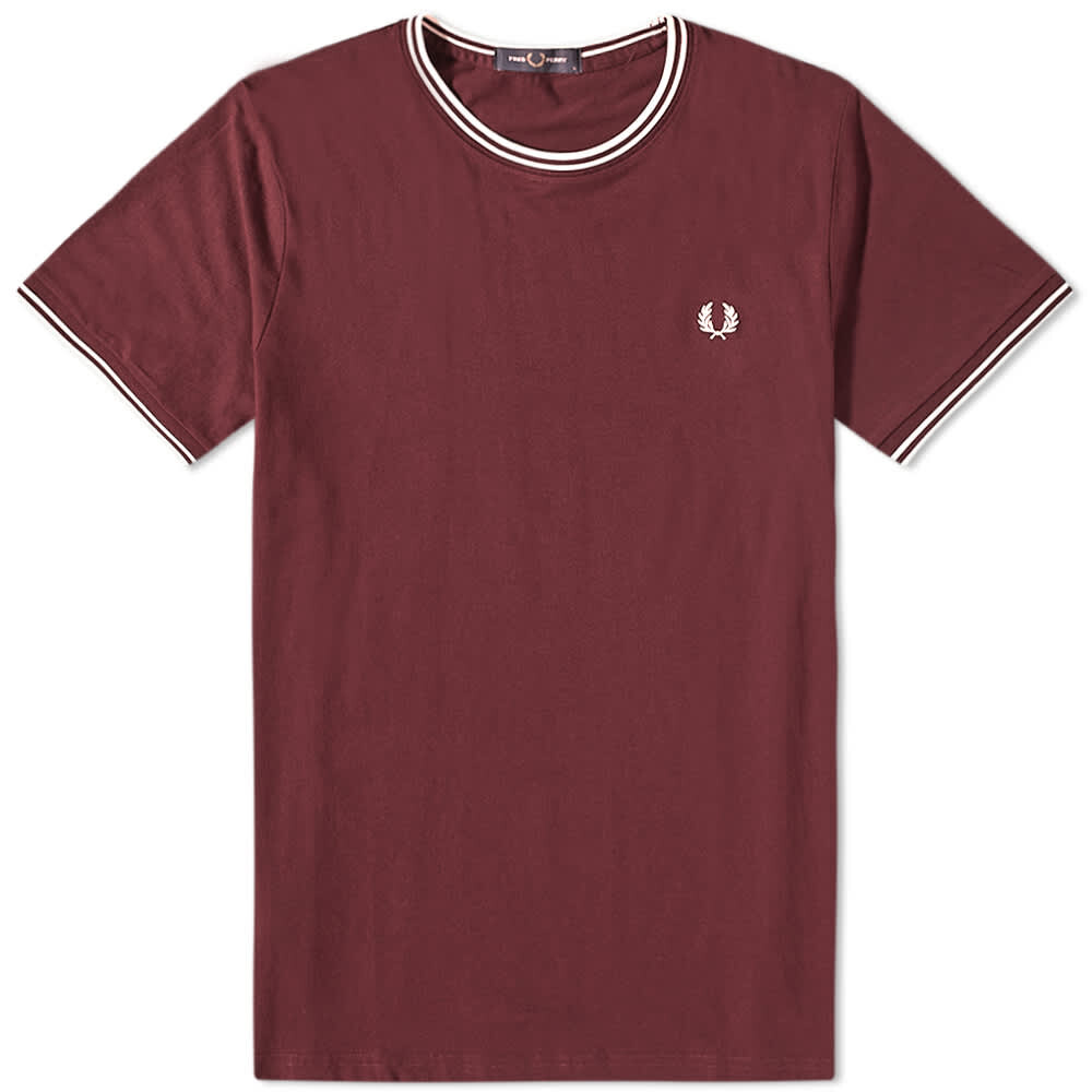 

Футболка с двумя наконечниками Fred Perry Authentic