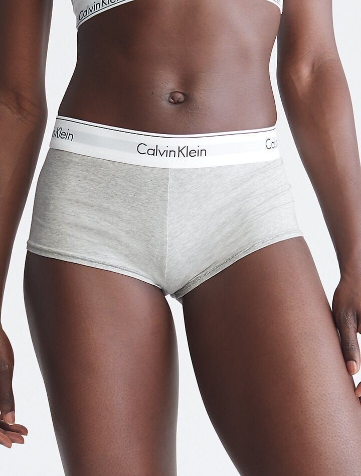 

Современные хлопковые шорты Calvin Klein, серый