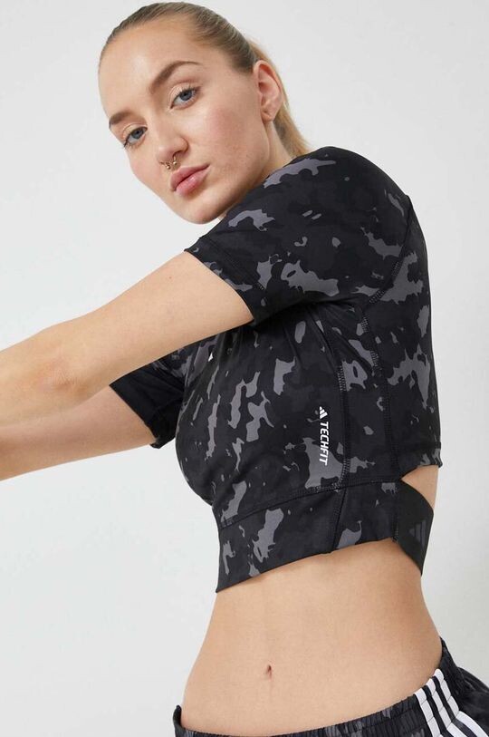 

Тренировочная футболка Techfit adidas, черный