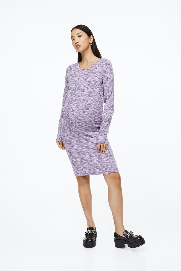 

MAMA Трикотажное платье в рубчик H&M, светло-фиолетовый меланж