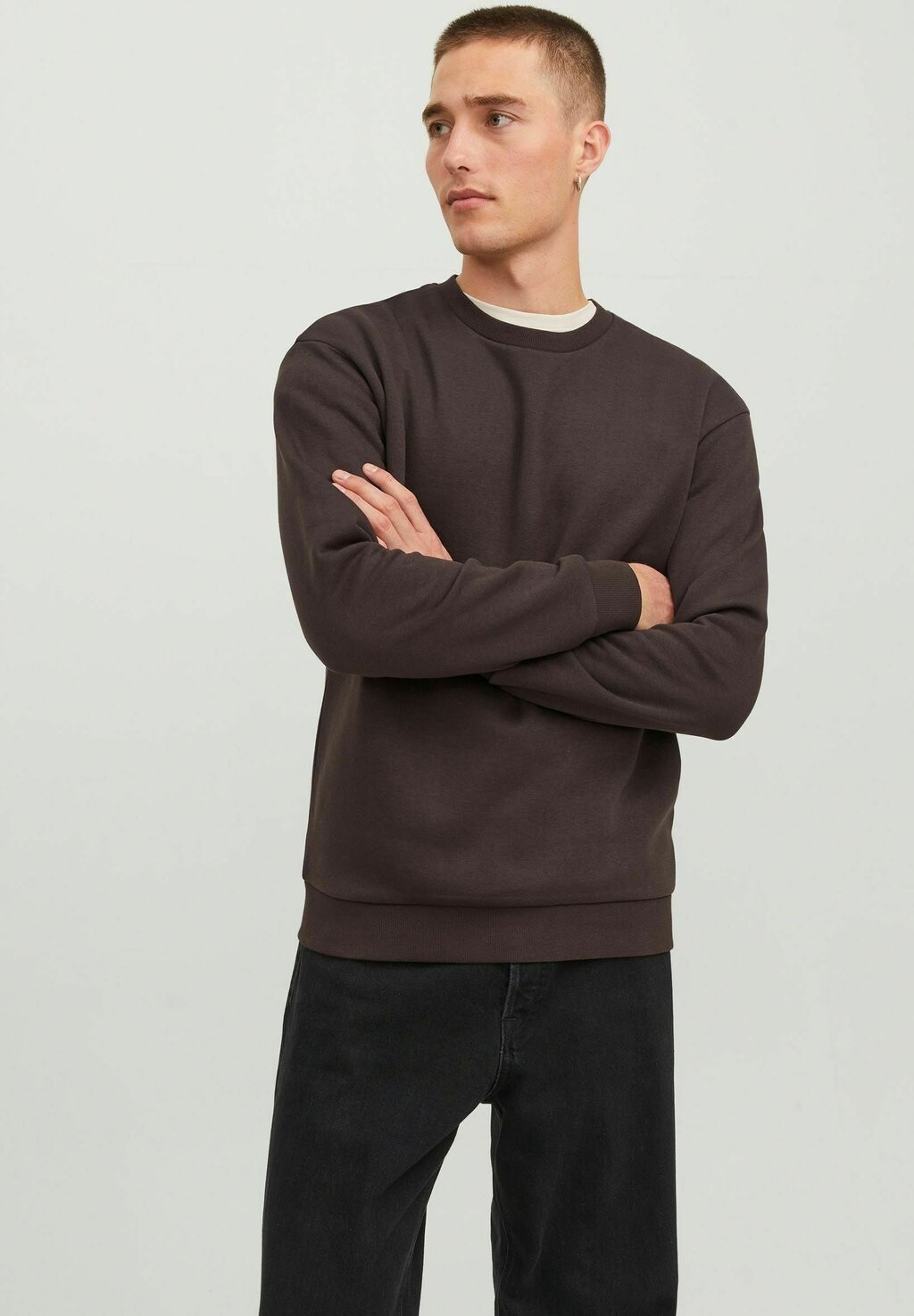 

Толстовка JJEBRADLEY CREW NOOS Jack & Jones, коричневый