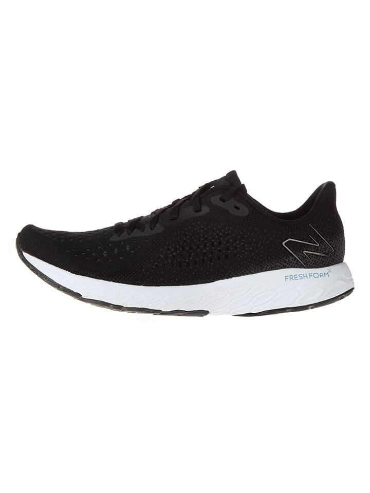 

Кроссовки New Balance Laufschuhe Tempo v2, черный