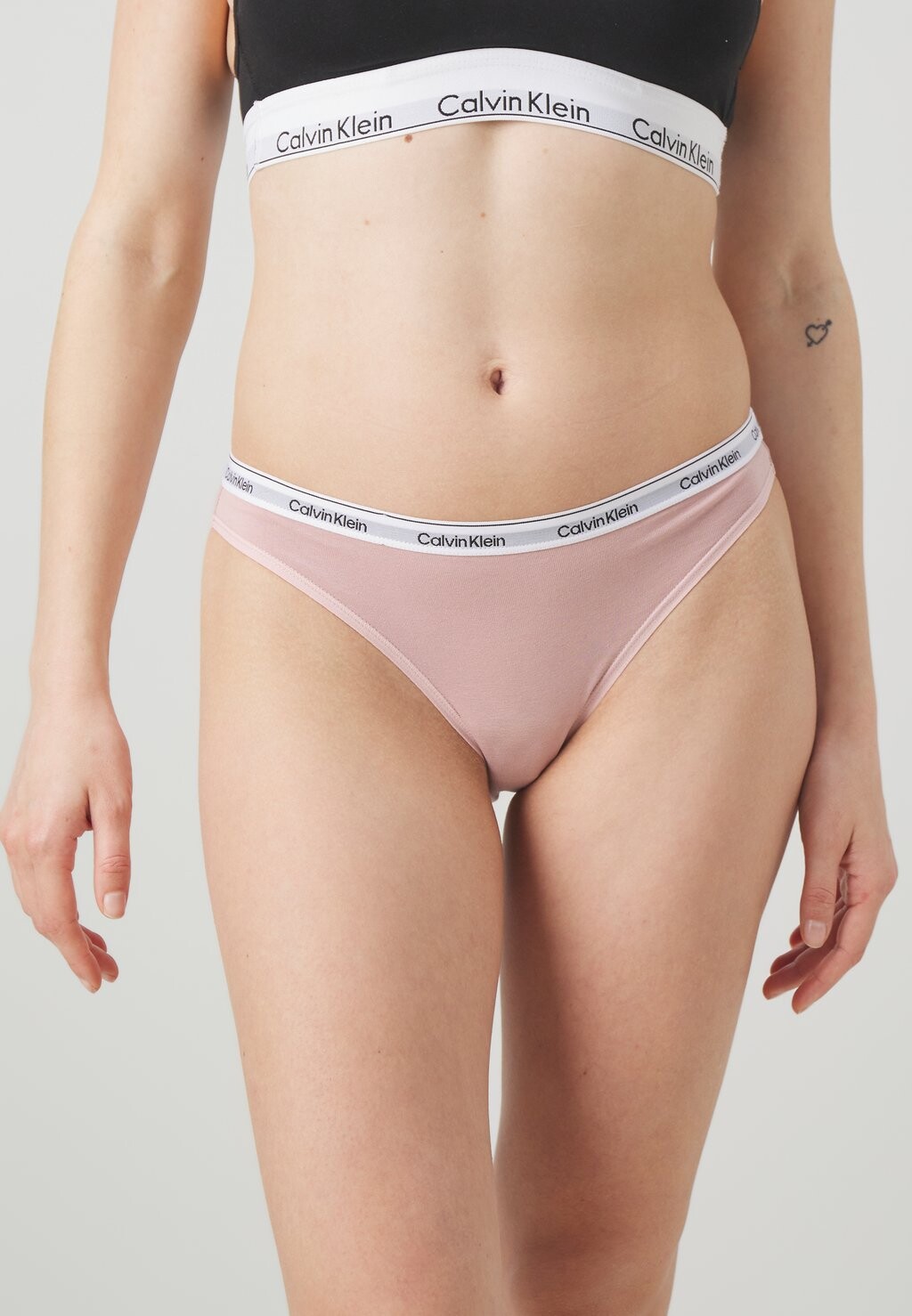

Трусы Calvin Klein Underwear, бежевый