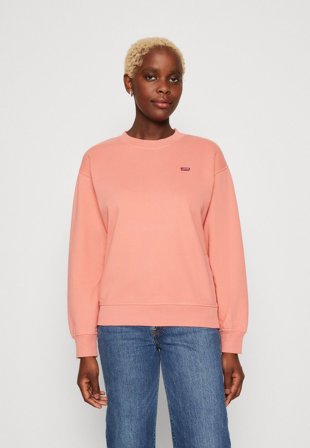 

Толстовка Levi's Standard Crew, терракота, Оранжевый
