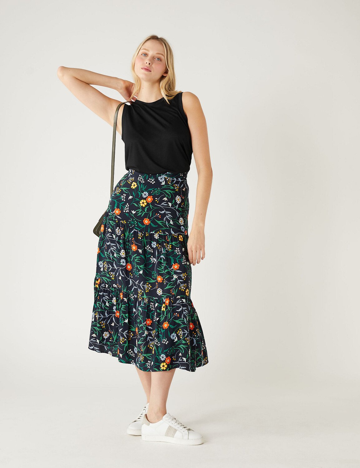 

Свободный жилет-топ Marks & Spencer, черный