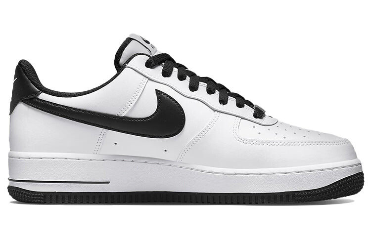 

Кроссовки Nike Air Force 1 Low 07 мужские, черный / белый