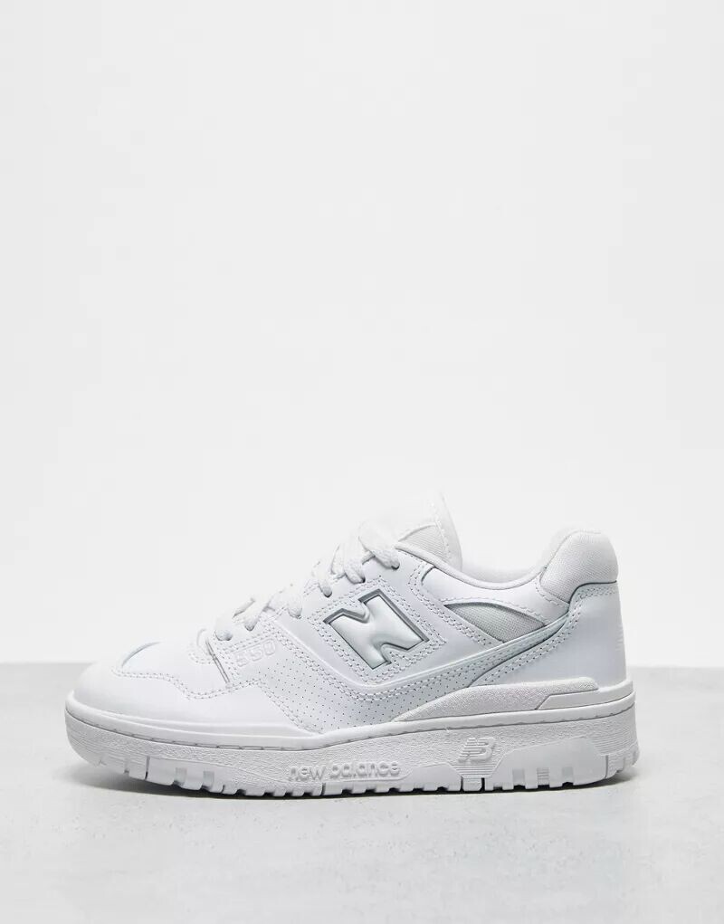 

Кроссовки New Balance 550 тройного белого цвета