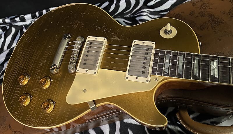 

Электрогитара 2023 Gibson Custom Shop '57 Les Paul Gold Top Reissue Ultra Murphy Lab - Authorized Dealer - 8.7lbs - G01785