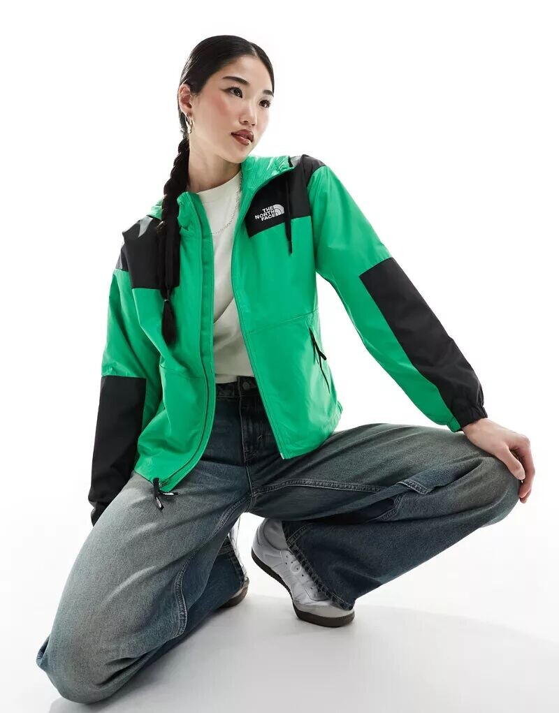 

Зеленая и черная куртка с логотипом The North Face Sheru