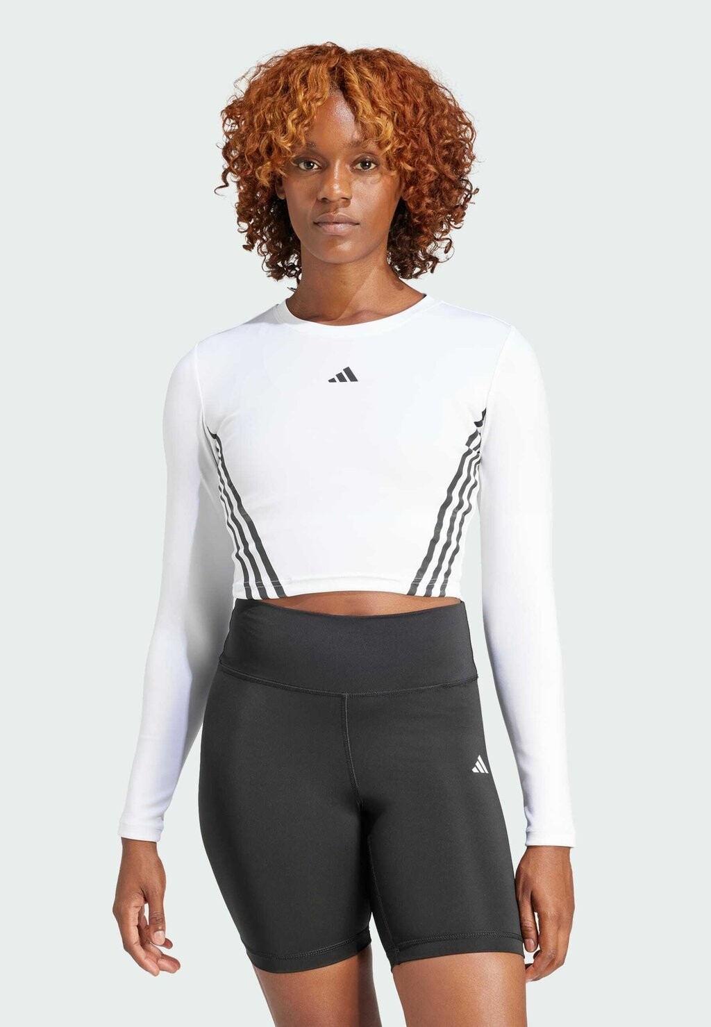 

Футболка с длинным рукавом AEROREADY HYPERGLAM CROP Adidas, белый черный