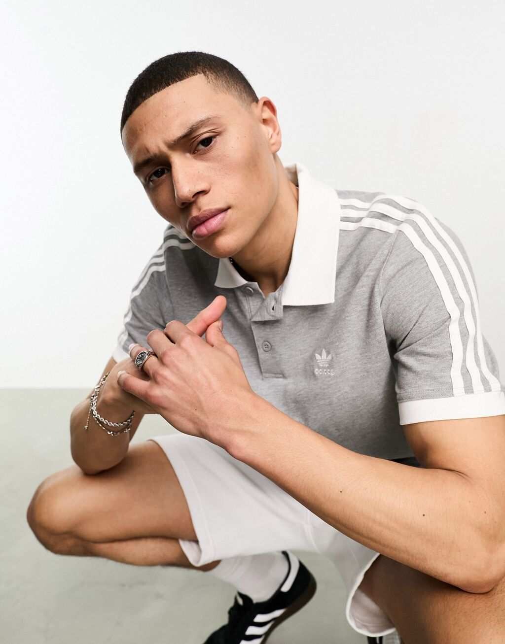 

Серая футболка-поло с 3 полосками adidas Originals adicolor classics, Серый
