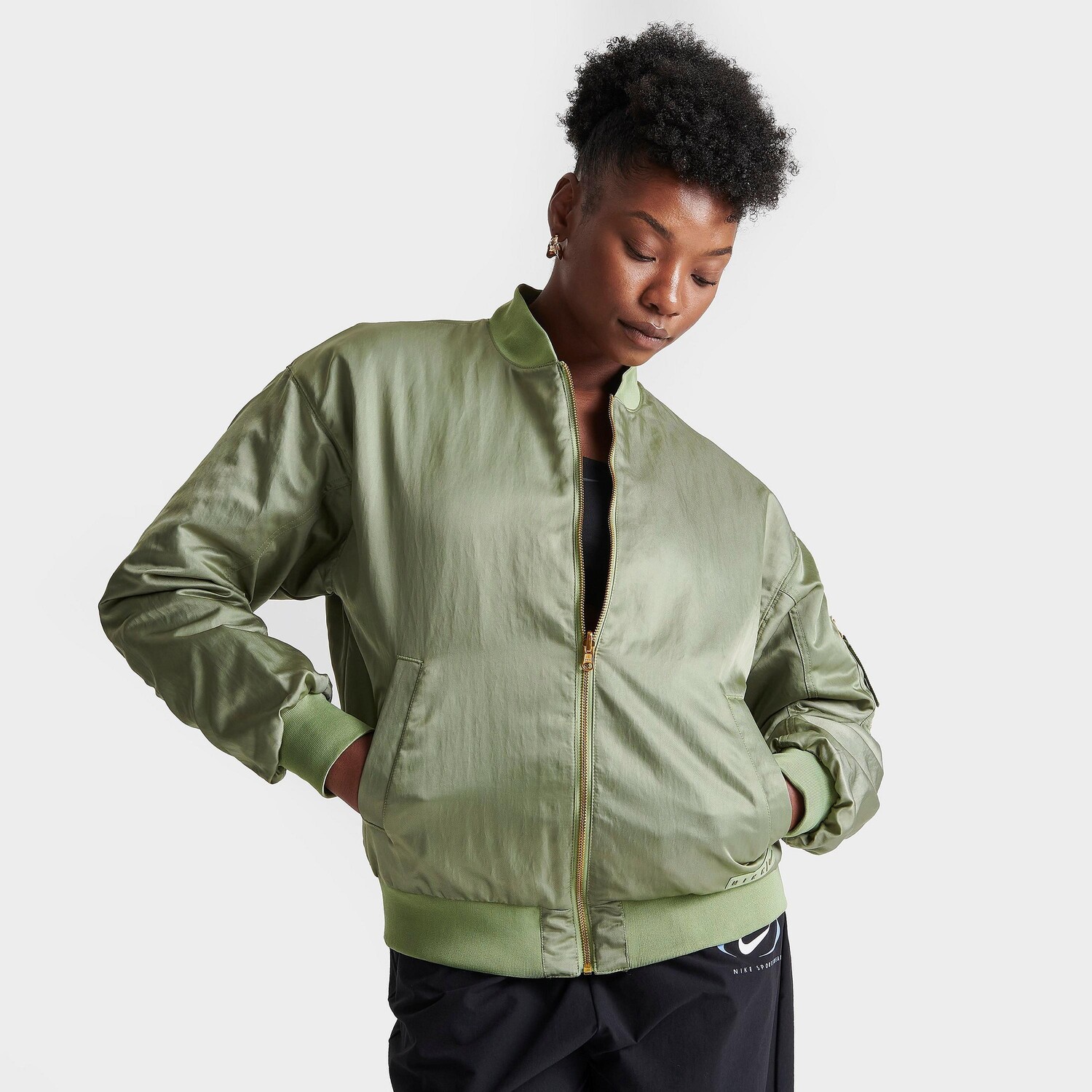 

Женская двусторонняя куртка-бомбер Nike Sportswear, зеленый