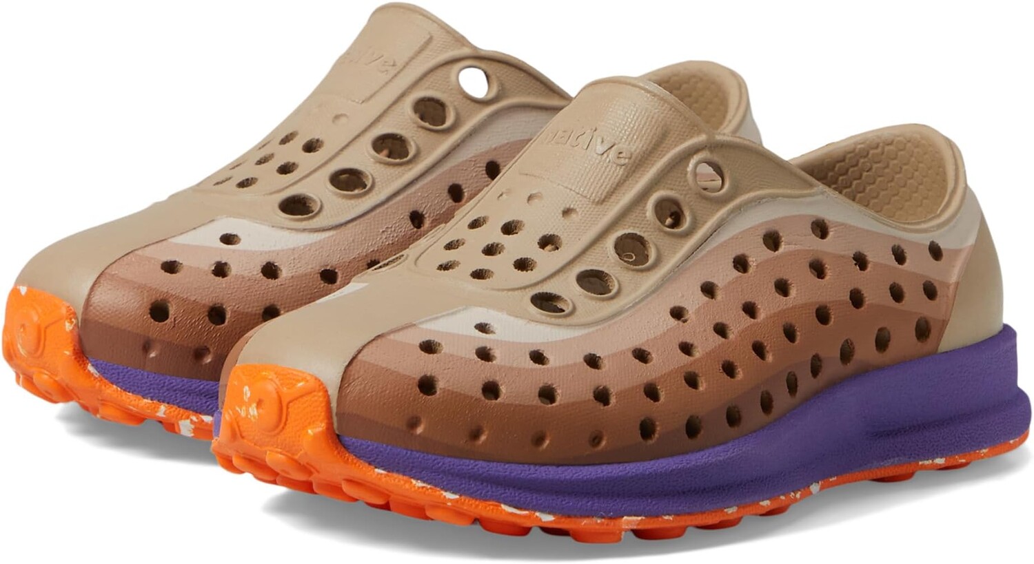 

Кроссовки Native Shoes Kids Robbie Print, цвет Flax Tan/Ultra Violet/Sunset Speckle Rubber/Barista Foggy Fade