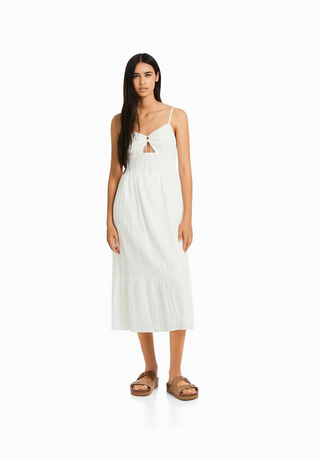 

Летнее платье Bershka, белый