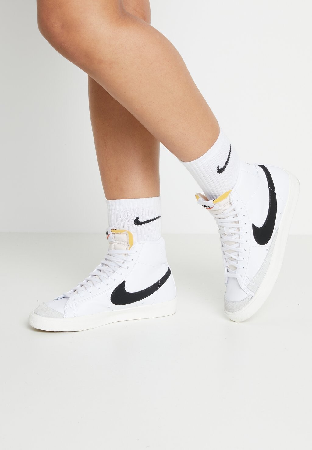 

Высокие кроссовки Nike