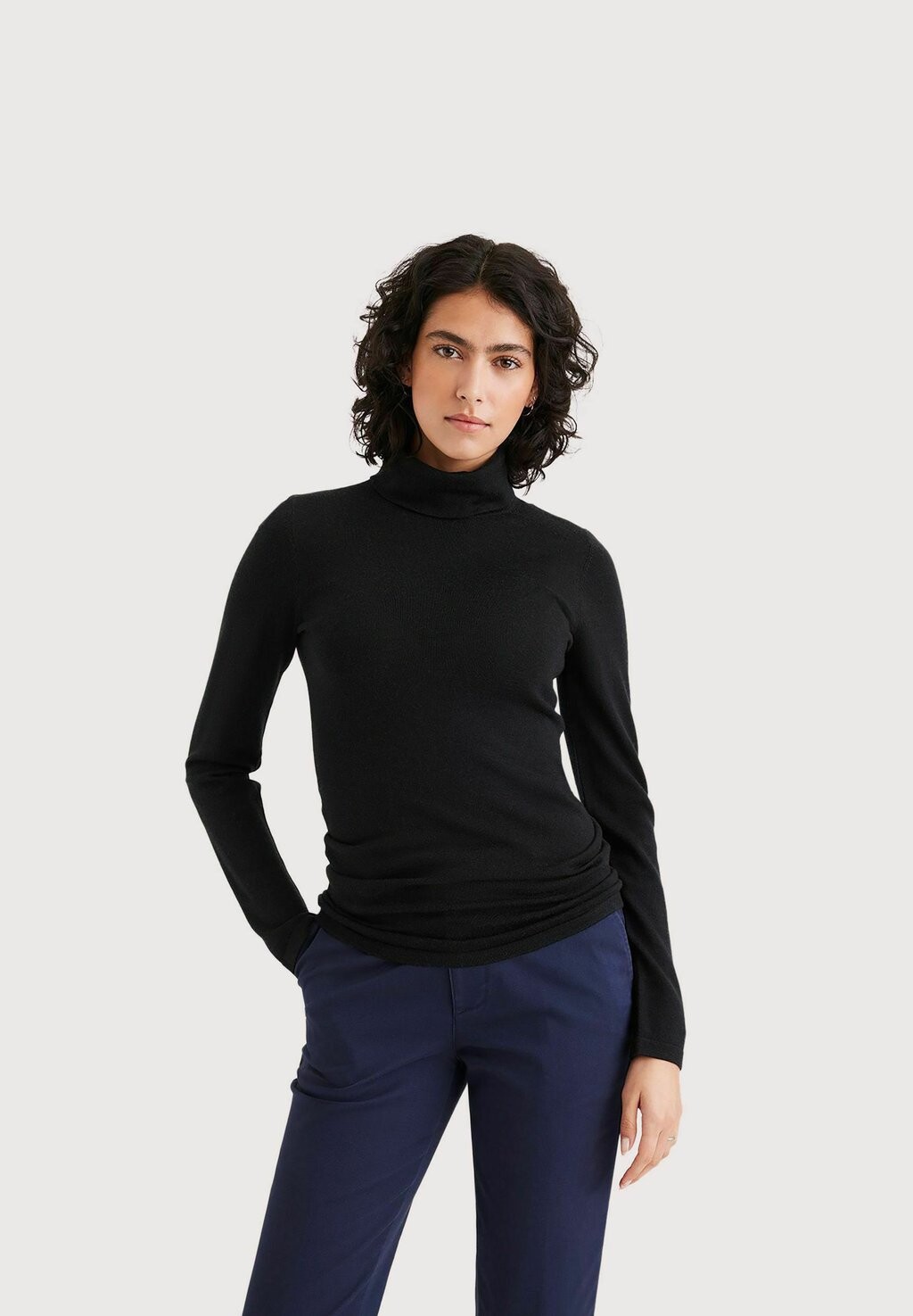 

Топ с длинными рукавами SLIM FIT TURTLENECK DOCKERS, черный