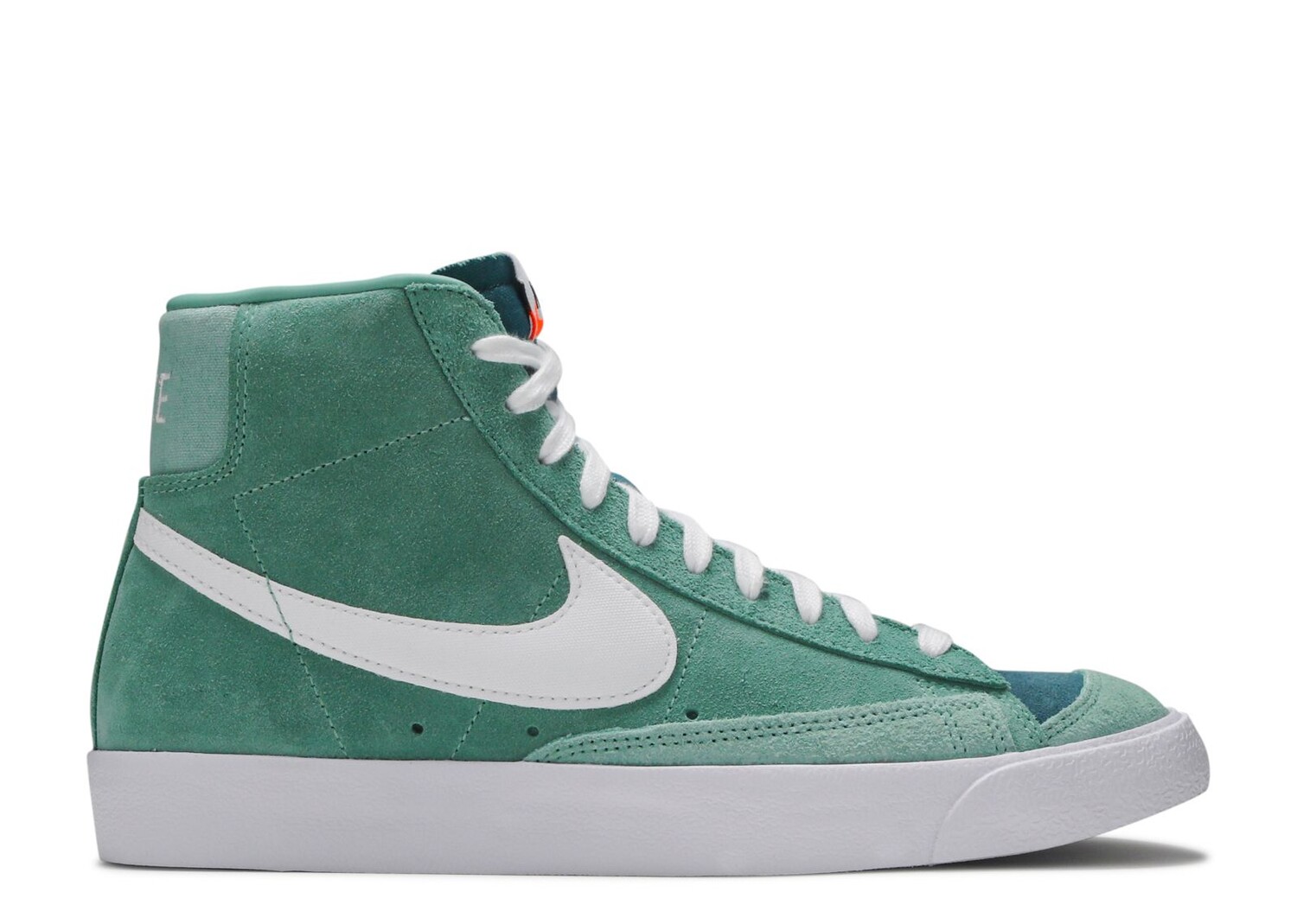 Кроссовки Nike Blazer '77 Vintage Mid 'Healing Jade', зеленый natural dongling jade crystal hand carved mushroom reiki healing