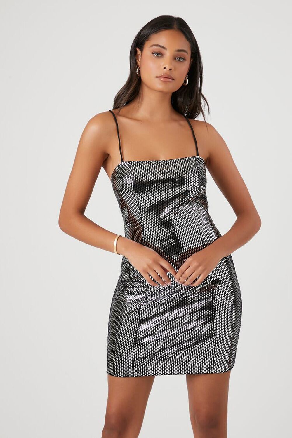 

Облегающее платье с пайетками и крест-накрест Forever 21, черный