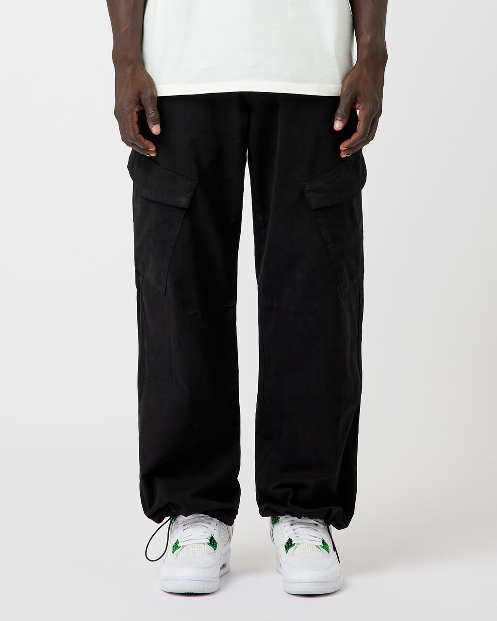 

Брюки-карго WIDE PANTS EIGHTYFIVE, цвет black
