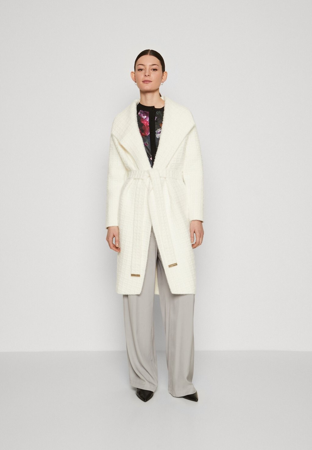 

Пальто классическое Maxence Ted Baker, белый