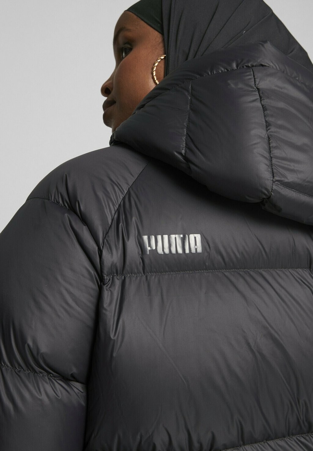 

Пуховик Puma, черный