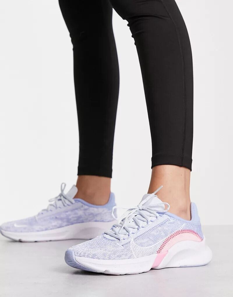

Бледно-голубые кроссовки из эластичной ткани Nike Superrep Go 3