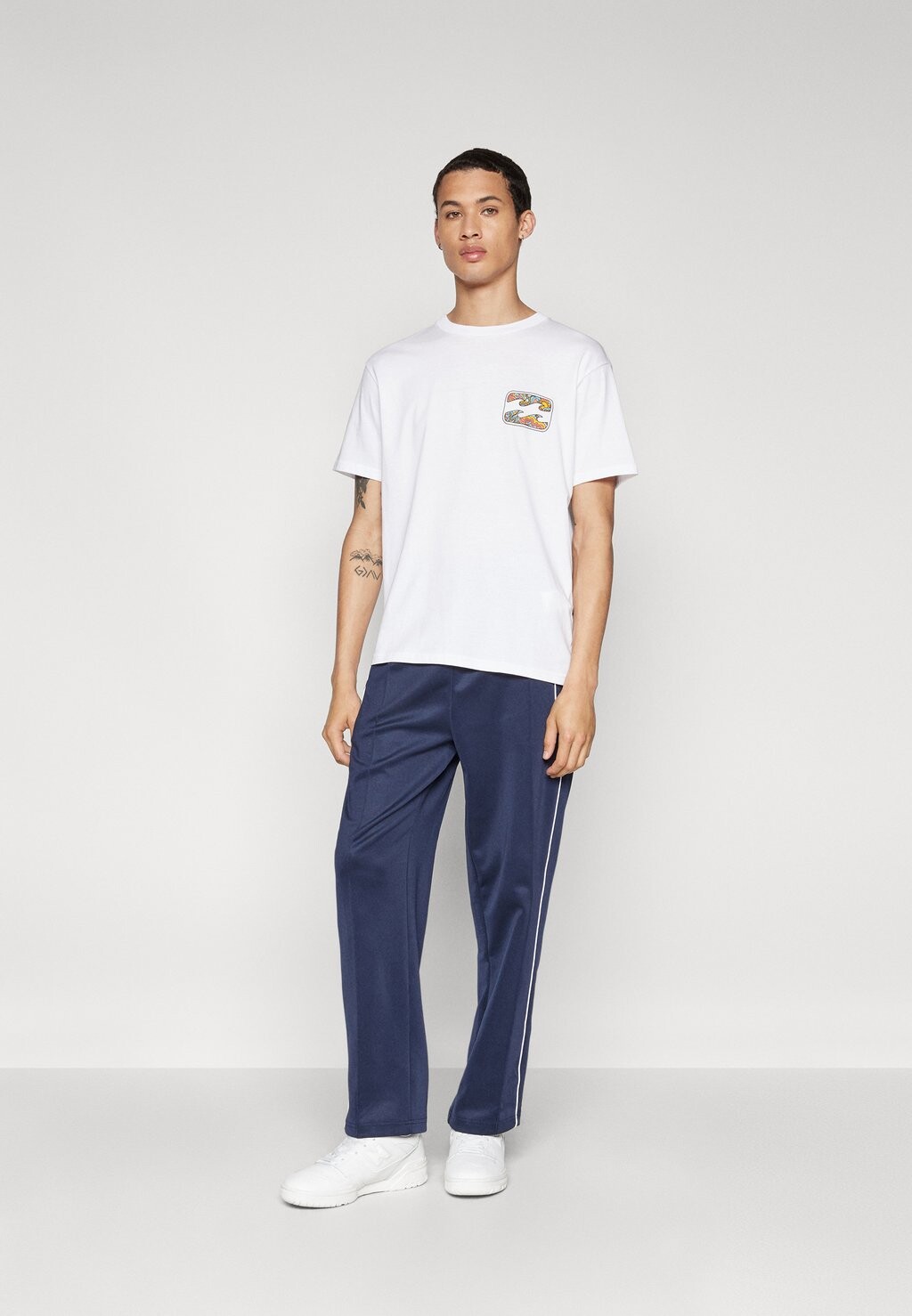 

Спортивные брюки WIREFRAME TRACK PANT UNISEX HUF, темно-синий