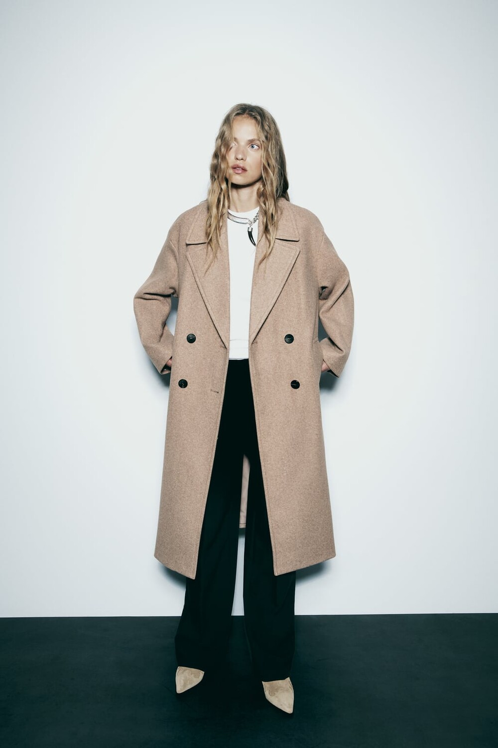 

Мягкое пальто оверсайз ZARA, кэмел