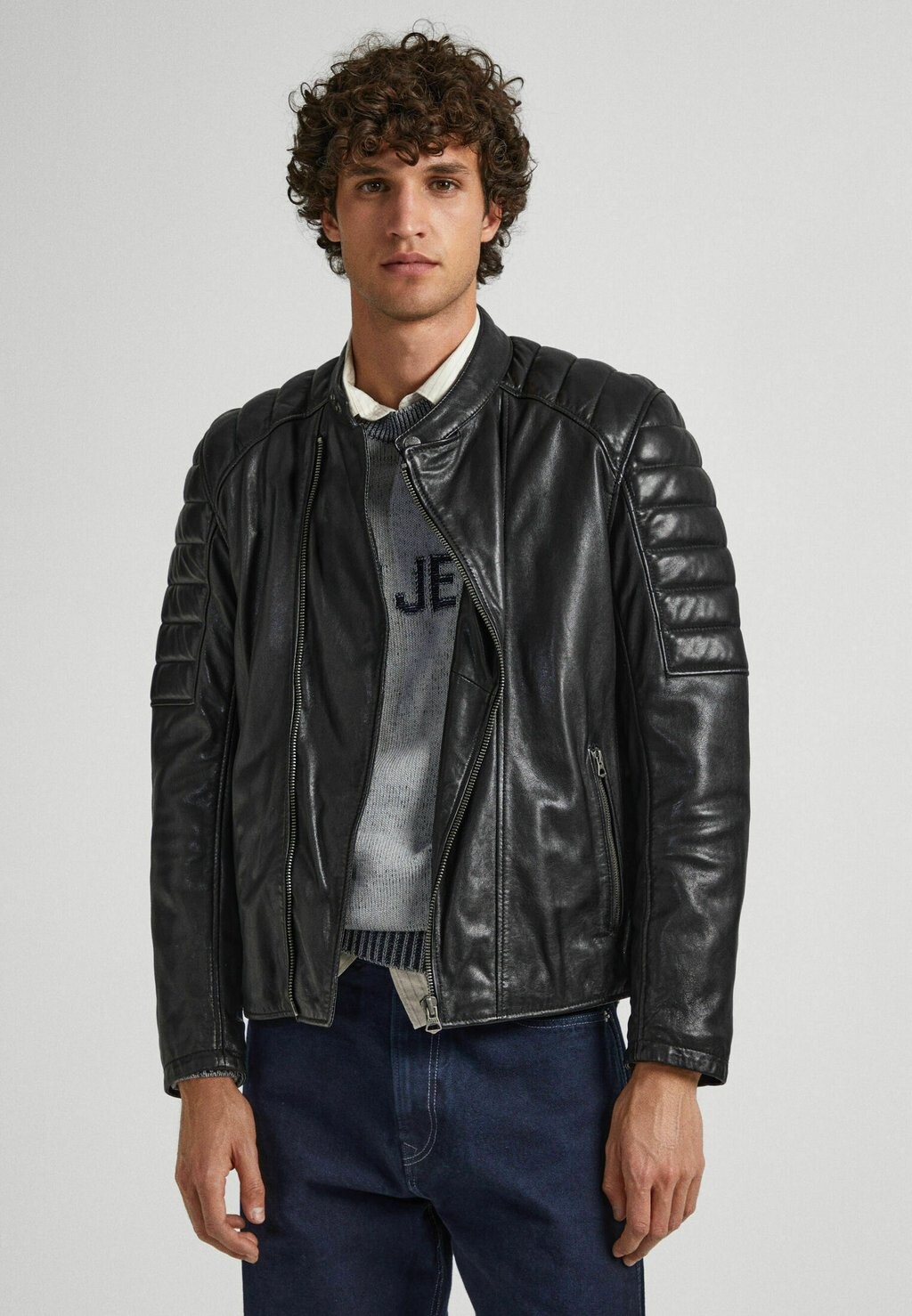 

Кожаная куртка Pepe Jeans КОЖАНАЯ КУРТКА PEPE JEANS BREWSTER, черный