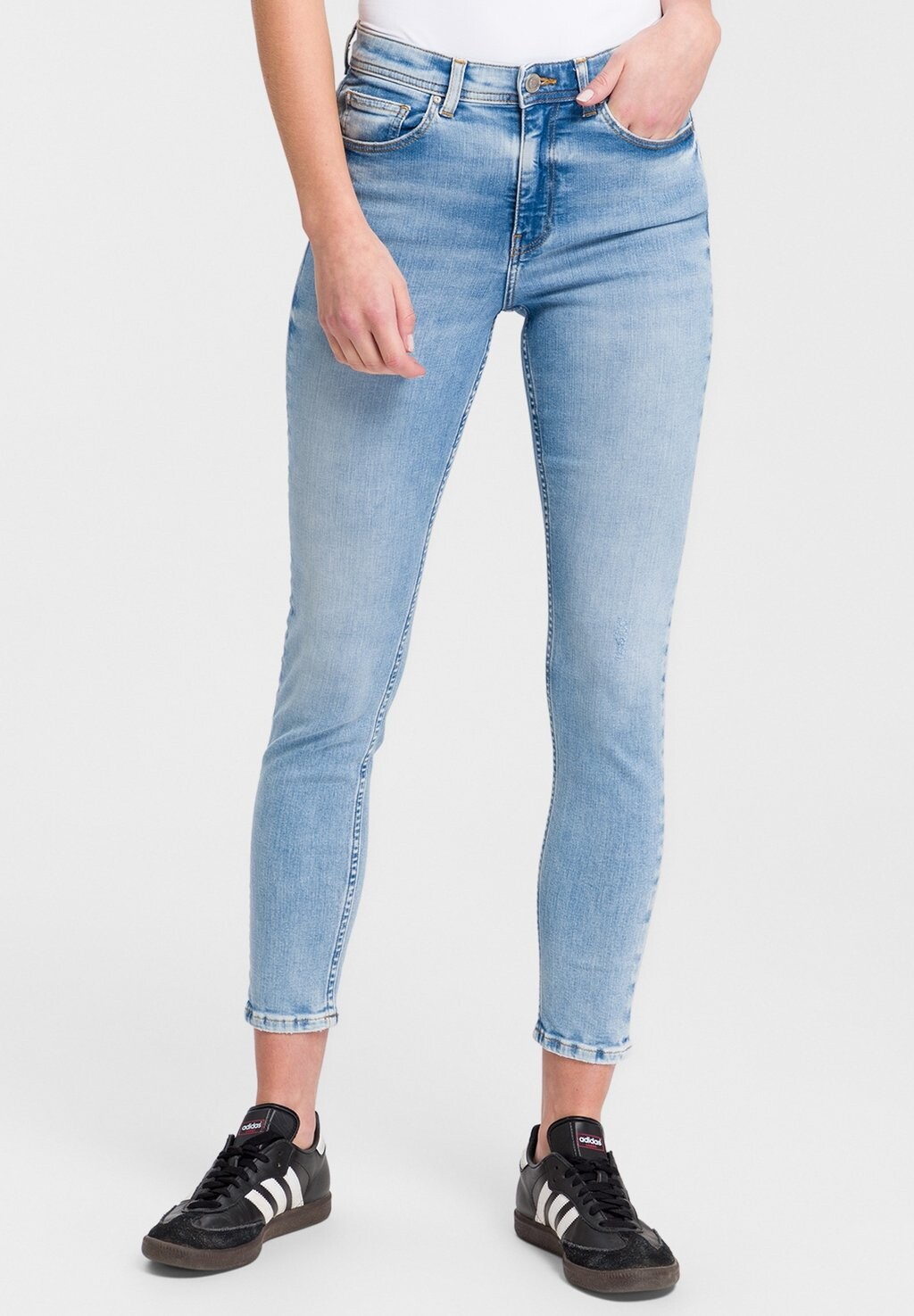 

Джинсы скинни Cross Jeans