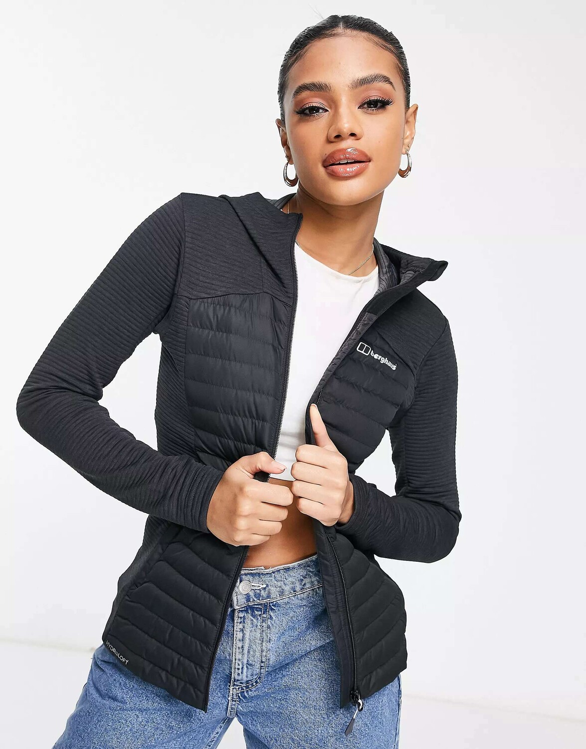 

Черная водостойкая гибридная утепленная куртка Berghaus Nula Micro, Черный