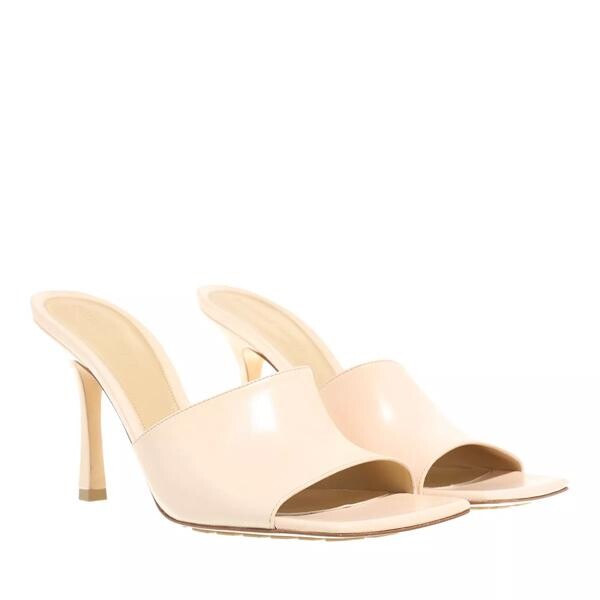 

Туфли leather mules Bottega Veneta, бежевый