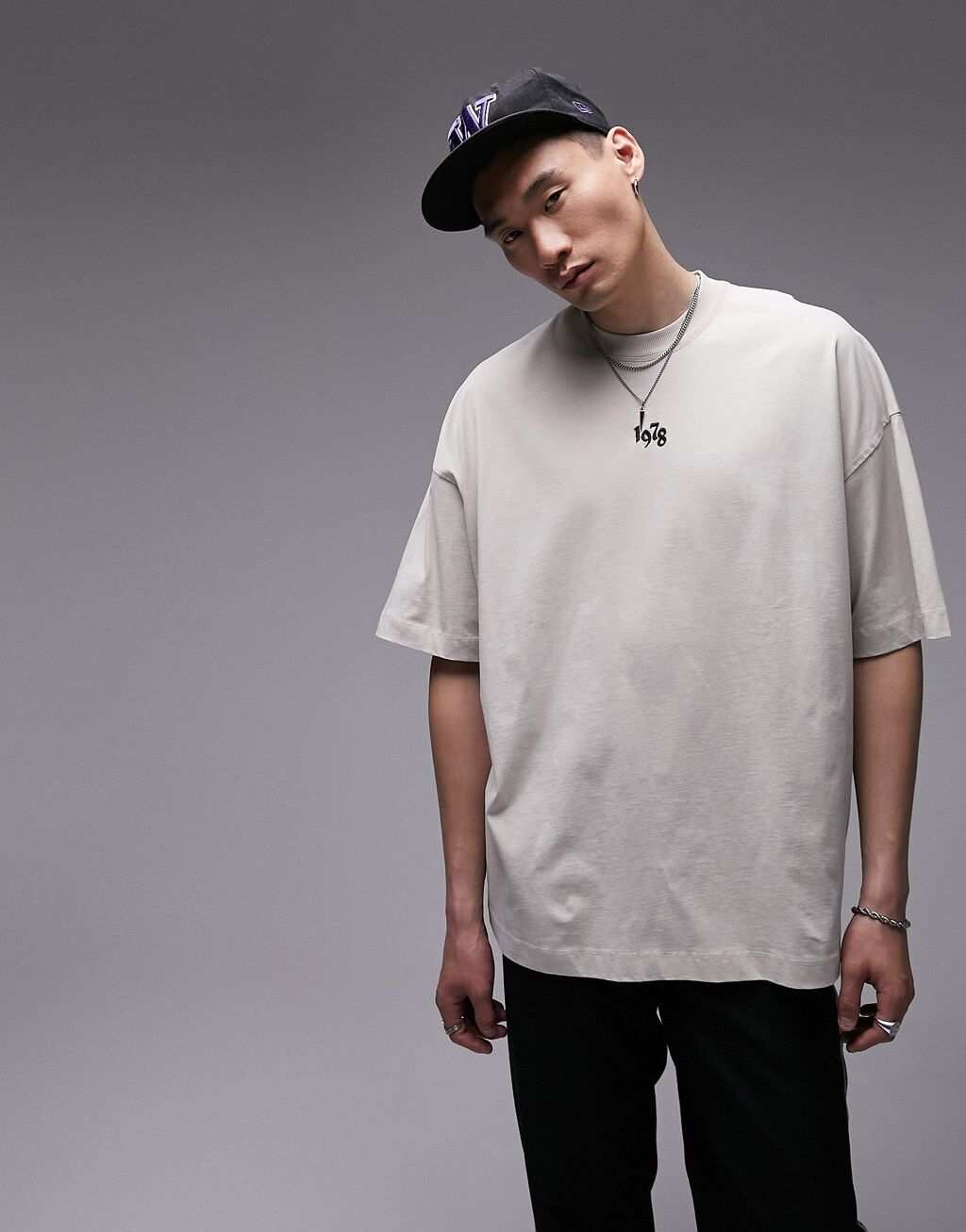 

Футболка оверсайз Topman Extreme с вышивкой 1978 года цвета мытый камень