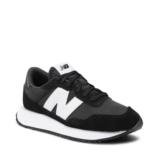 

Кроссовки New Balance, черный