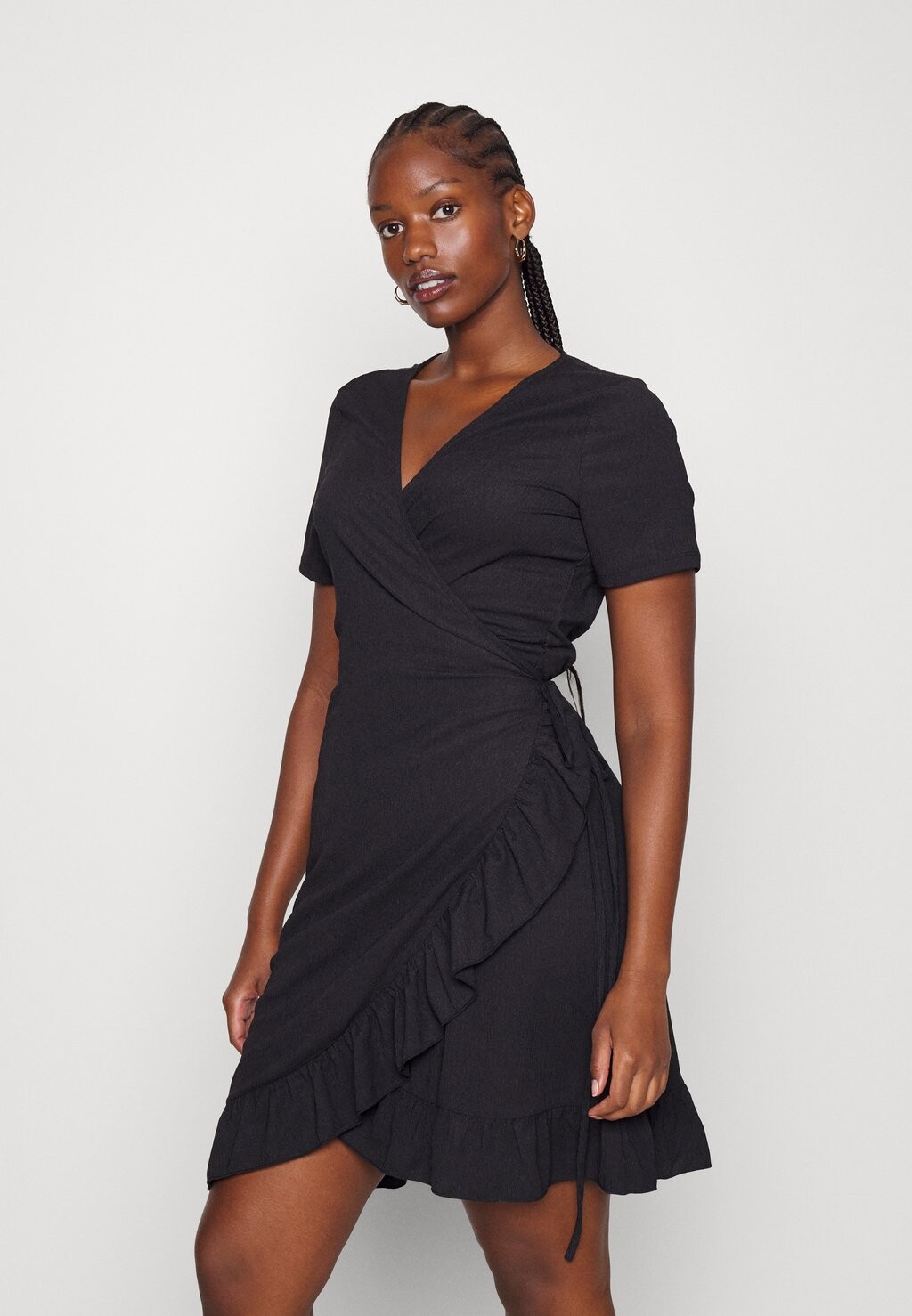 

Повседневное платье Vero Moda, черный