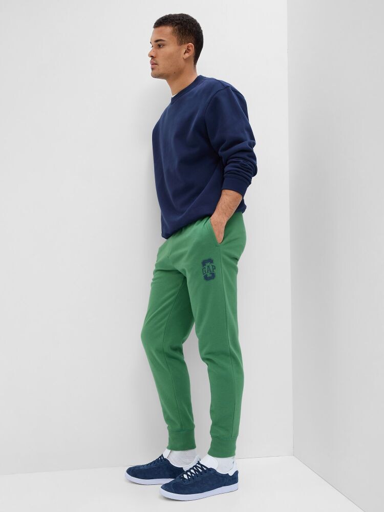 

Спортивные штаны Gap, зеленый
