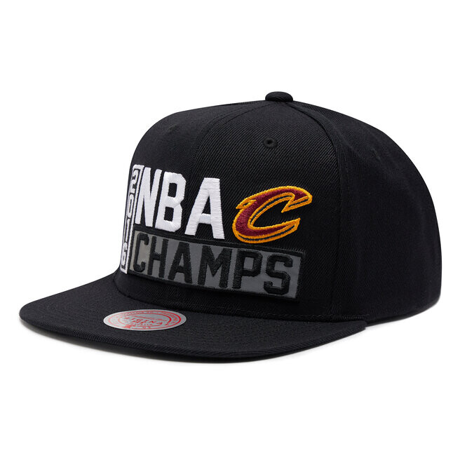 

Бейсболка Mitchell & Ness NBAChamps, черный