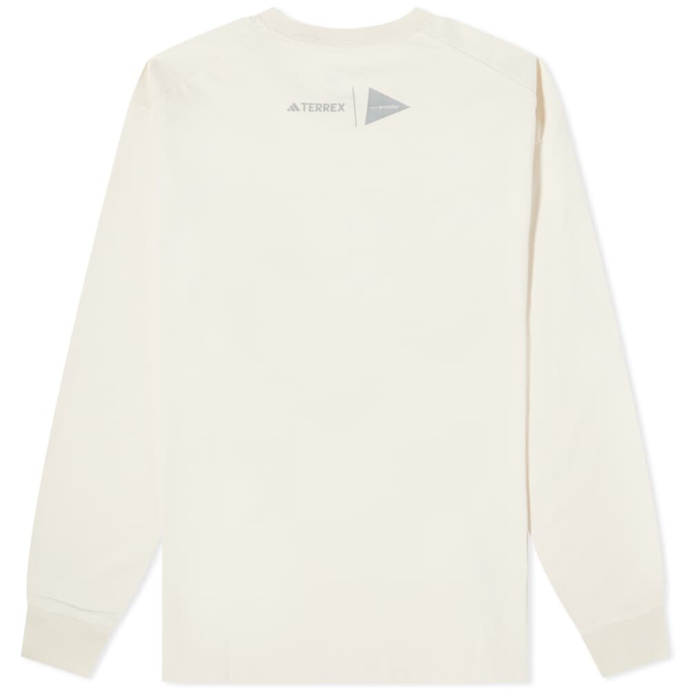 

Футболка с длинным рукавом Adidas x and Wander