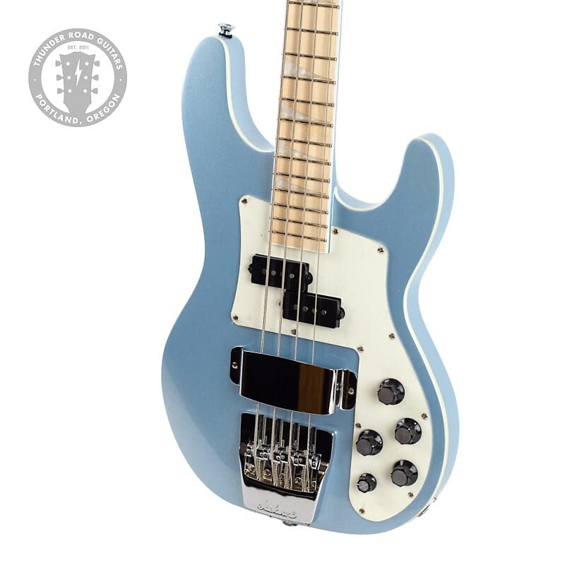 

Басс гитара Jackson X Series Concert Bass CBXNT DX IV Ice Blue Metallic