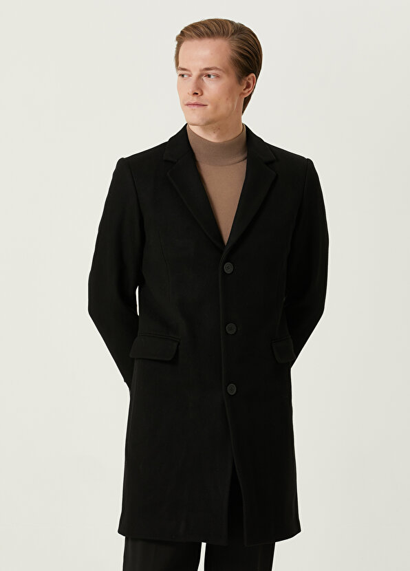 Черное шерстяное пальто Sandro