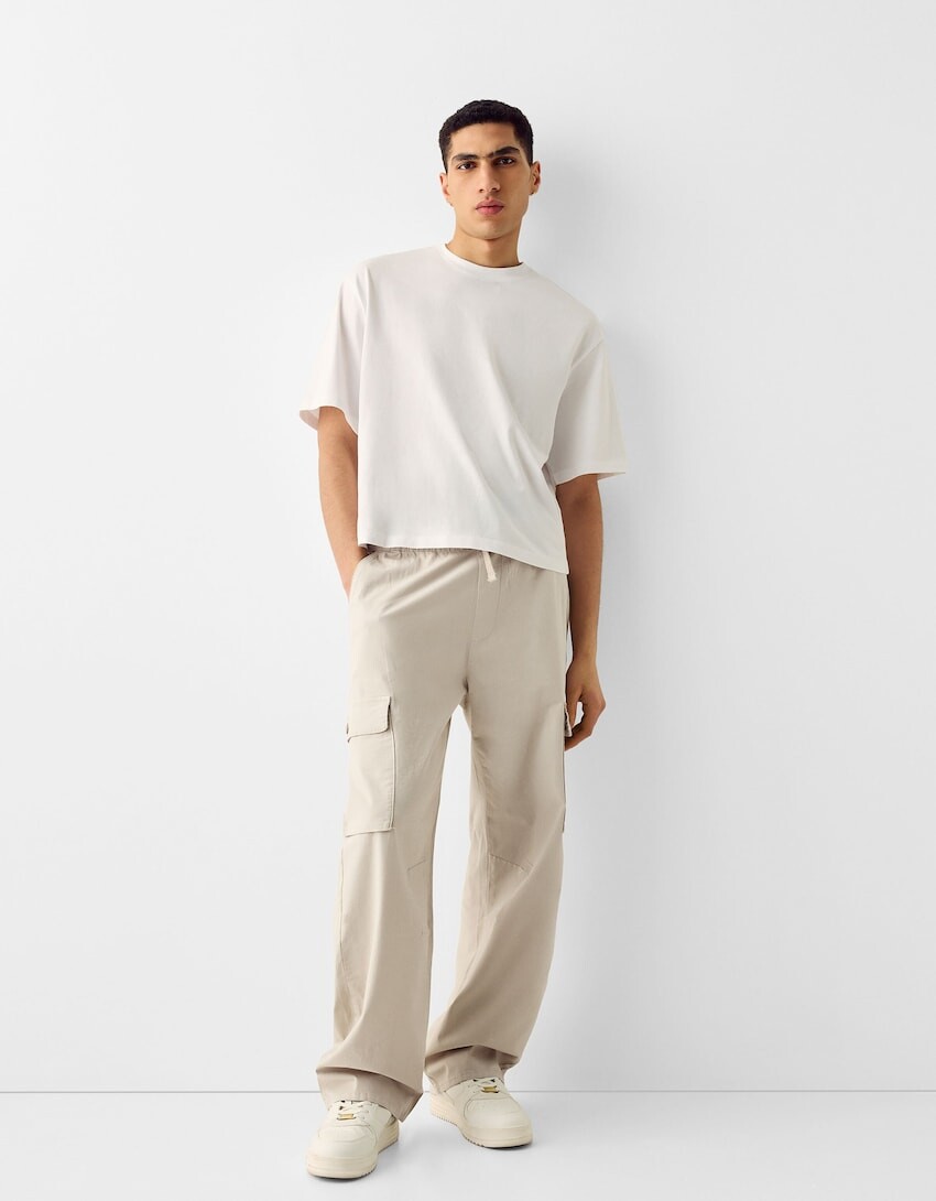 

Брюки-карго Bershka, песочный, Бежевый