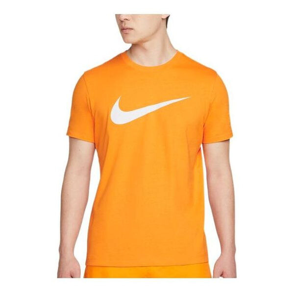 Футболка Nike Sportswear Swoosh Large Logo Printing Casual Sports Round Neck Short Sleeve Orange, мультиколор 21 22 summer new 3d printing sports series casual street style round neck short sleeve large size men and women polo